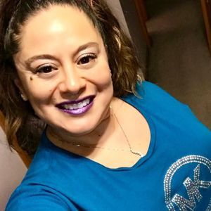 Meet your Posher, Cynthia